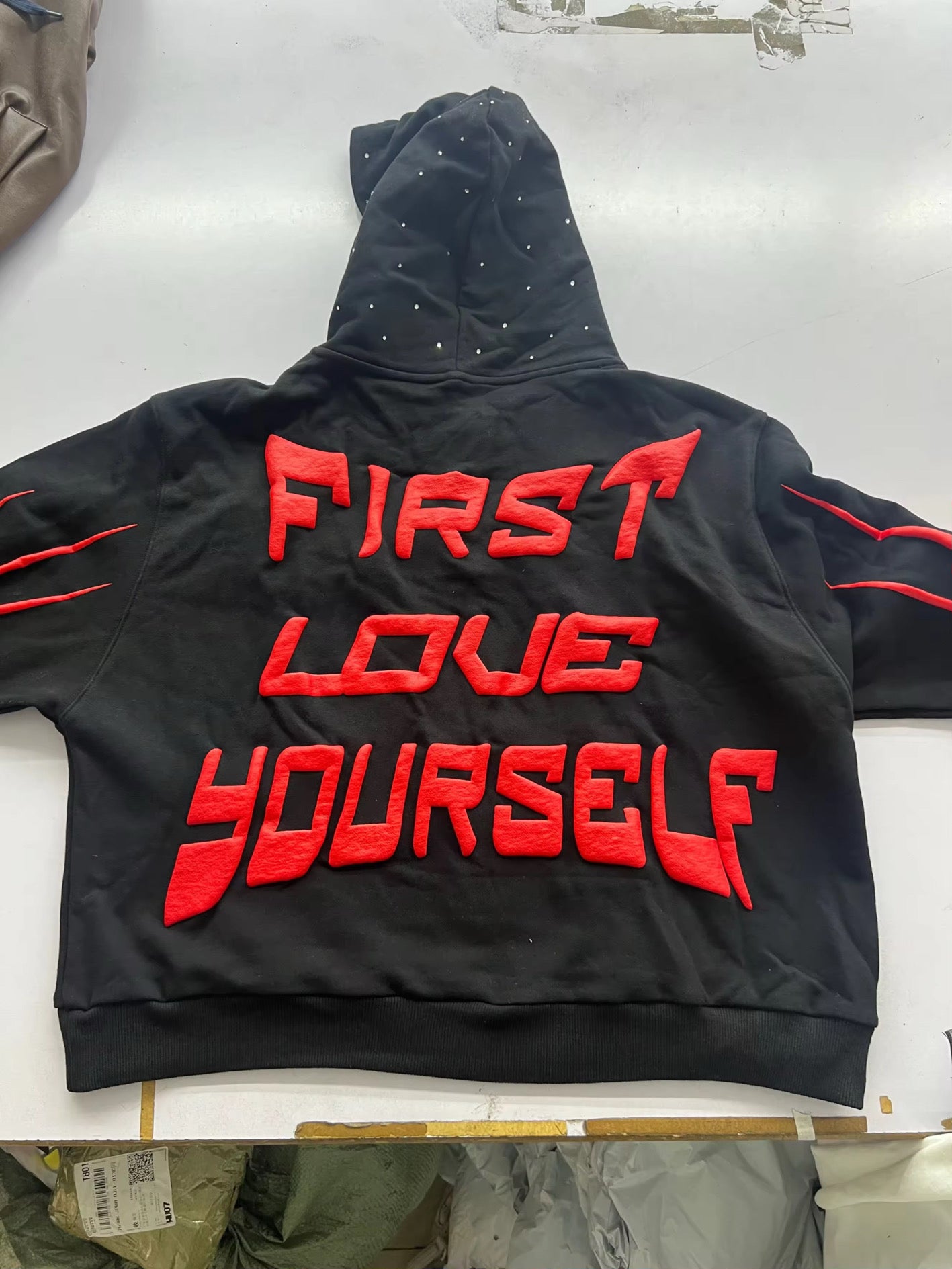 FLY HOODIE