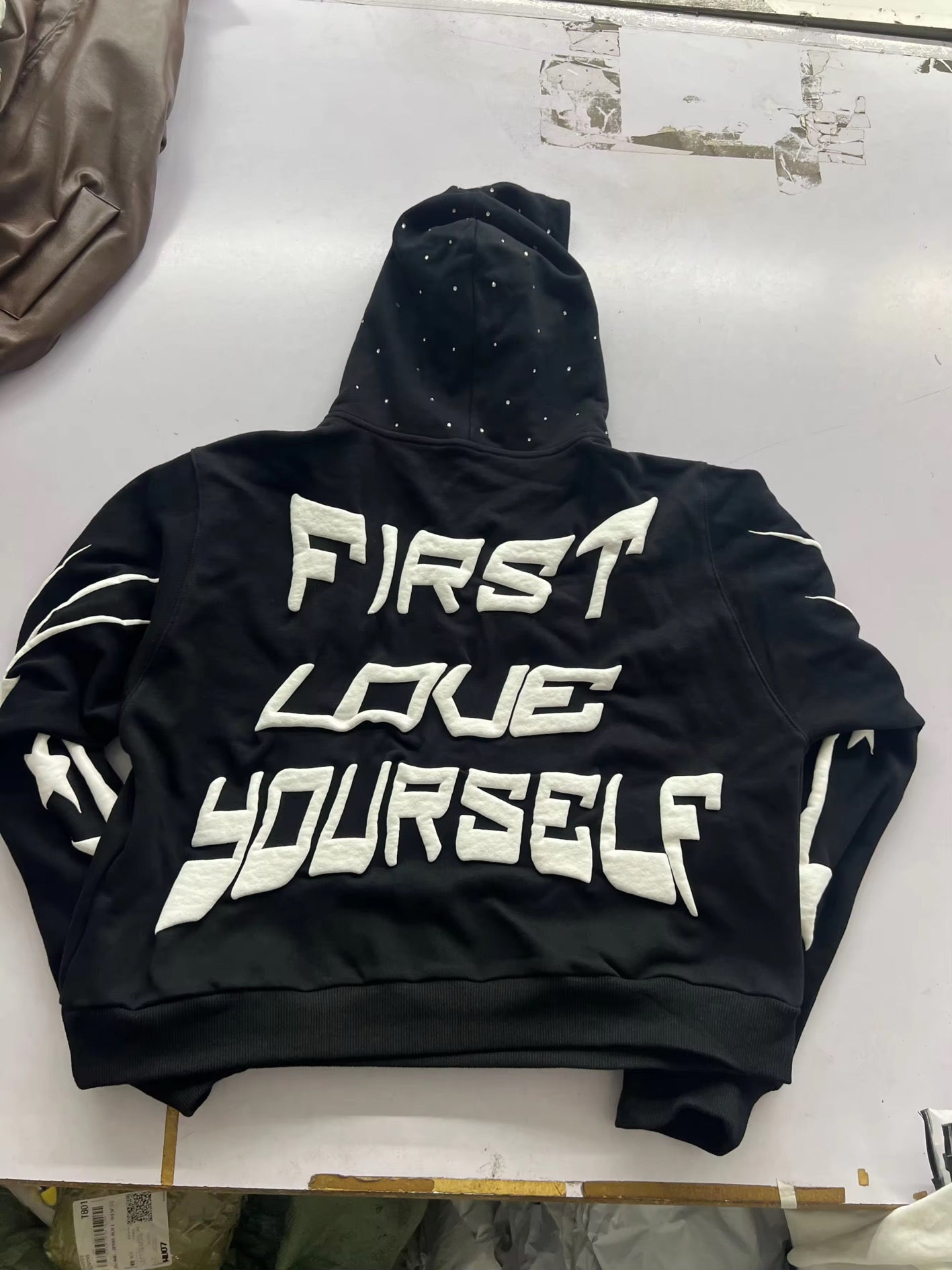 FLY HOODIE