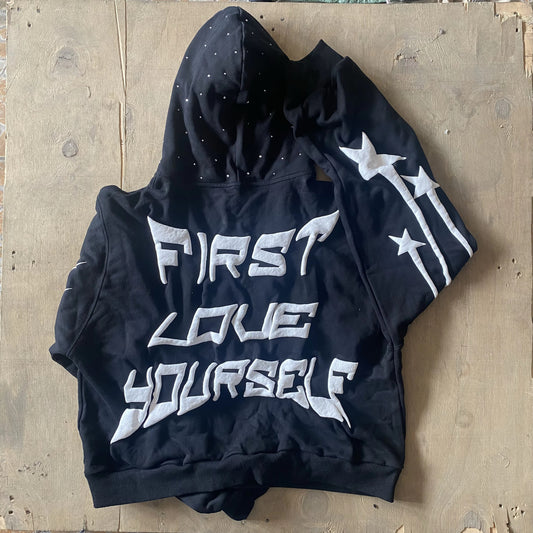 FLY HOODIE